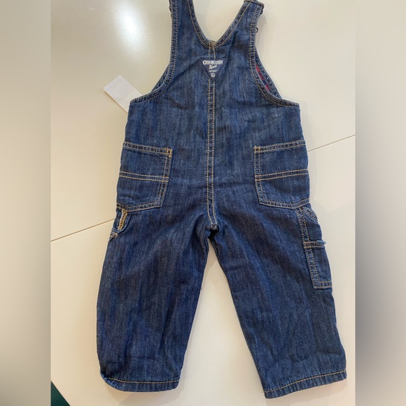 OshKosh  Baby Buffalo Plaid-Lined Overalls 12M - Picture 6 of 6